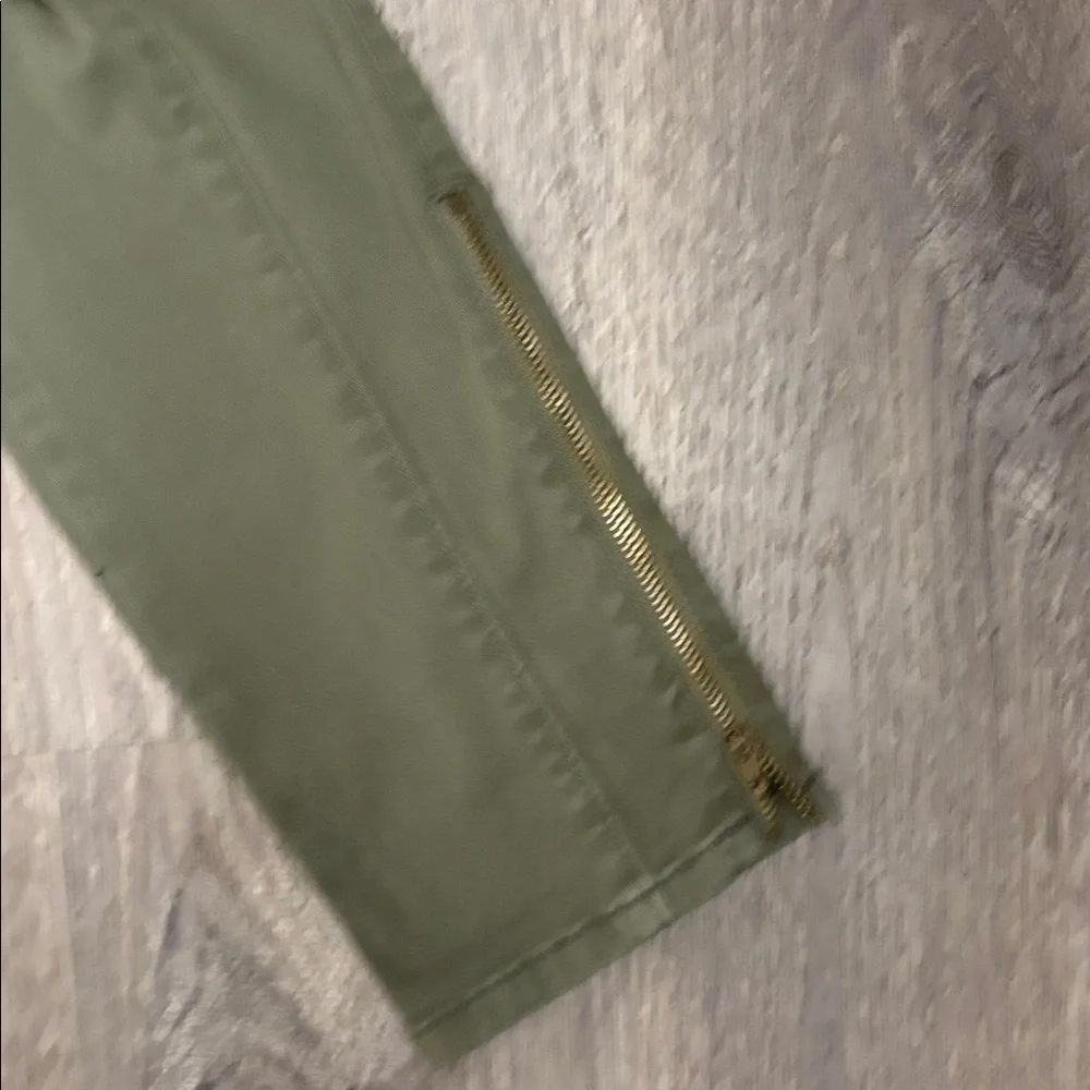 White House Black Market Olive Green Cargo Pants 4‎ - Picture 5 of 8
